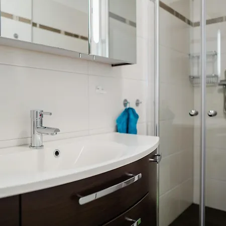 Ostsee_gru_ _ Objekt * Rostock